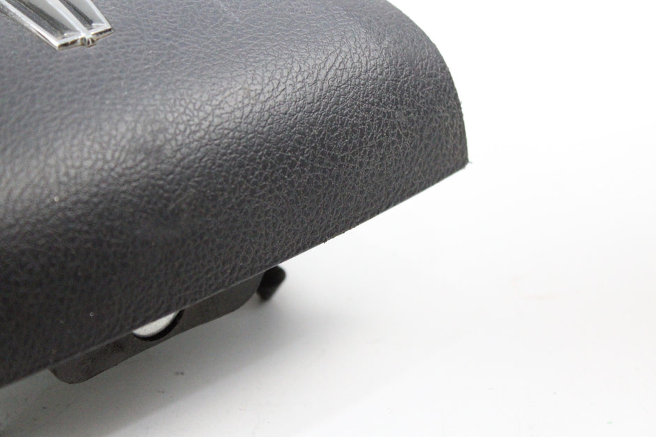 OEM Lincoln Driver Steering Wheel Airbag – Fits Mkt (2011–2012) – Part BE9Z-54043B13-AB – Lincoln – product view · B1536879 · photo f16558d5-5f7d-494c-8852-d910690df7fc
