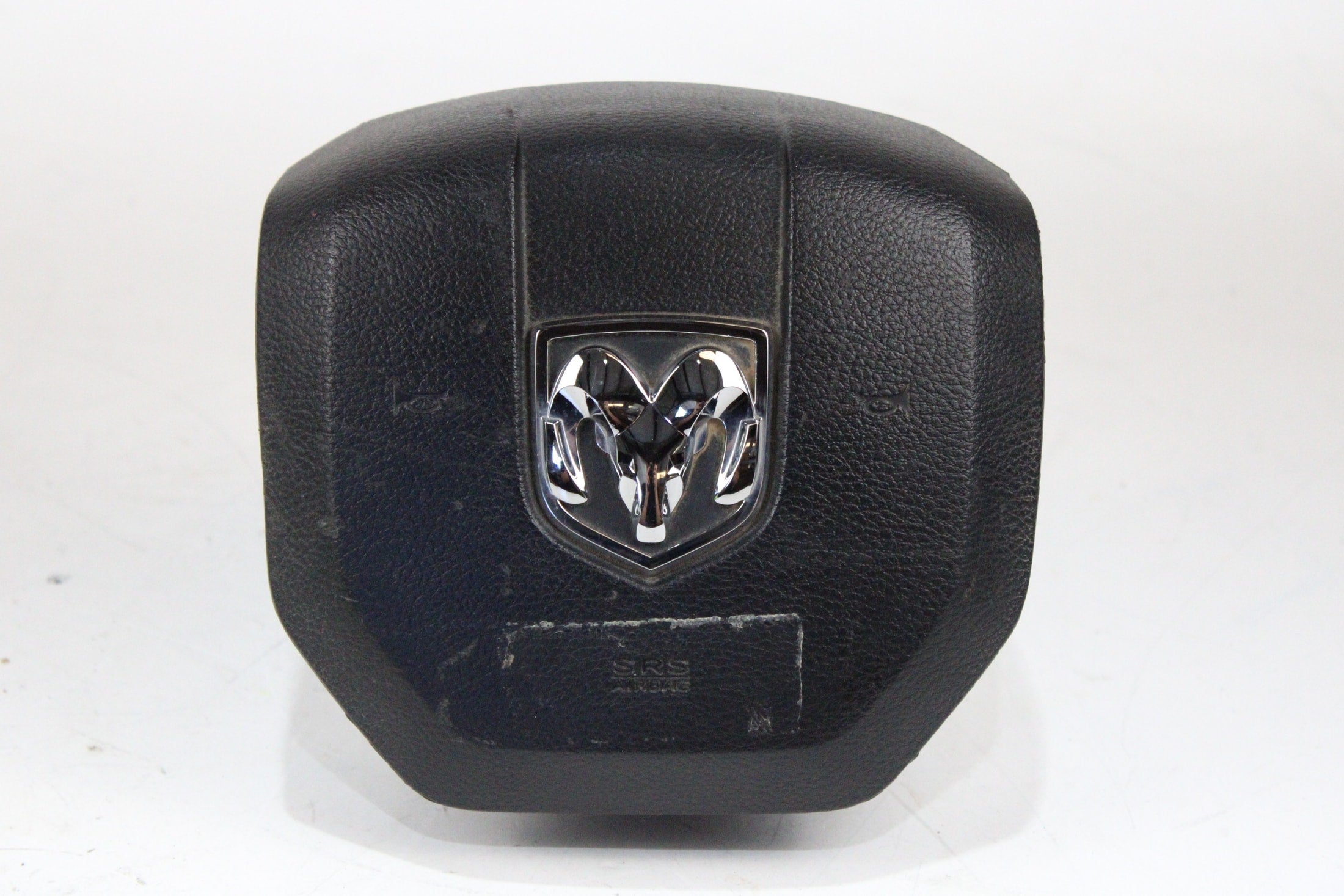 OEM RAM Driver Steering Wheel Airbag – Fits 1500, 2500, 3500, 4500, 5500 (2013–2015) – Part 1EF19DX9AH – RAM – product view · B1536889 · photo 8ad536d0-1f5a-4f58-b5a9-803ca0fa3057
