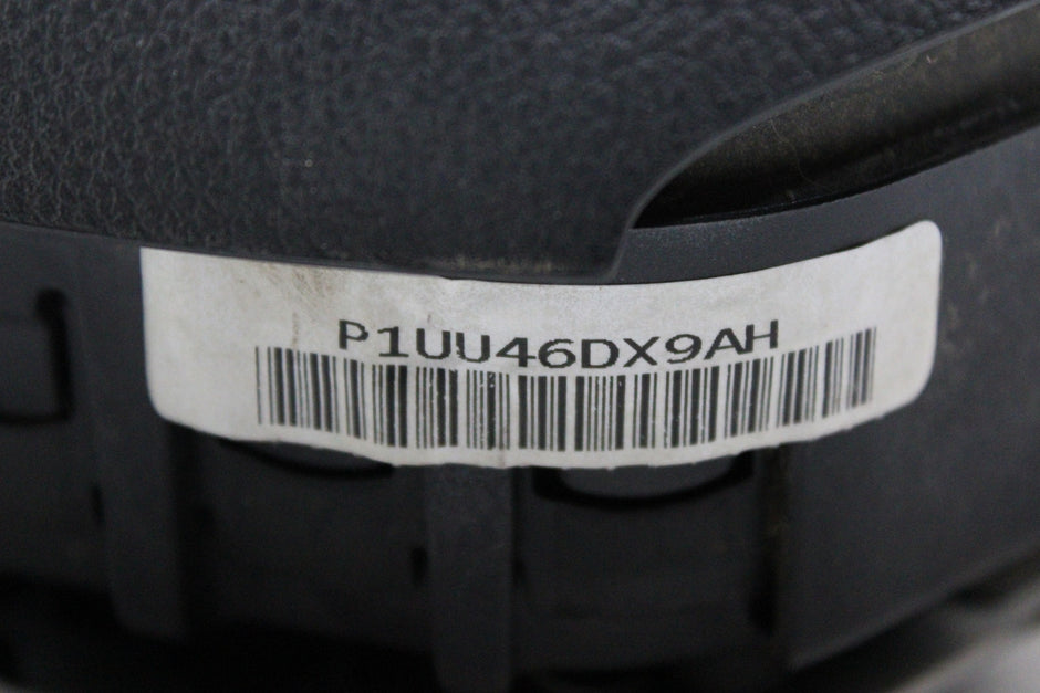 OEM Jeep Driver Steering Wheel Airbag – Fits Cherokee (2014–2018) – Part P1UU46DX9AH – Jeep – product view · B1536890 · photo 43ef461d-a8fb-4748-94fa-3a7c035e7642