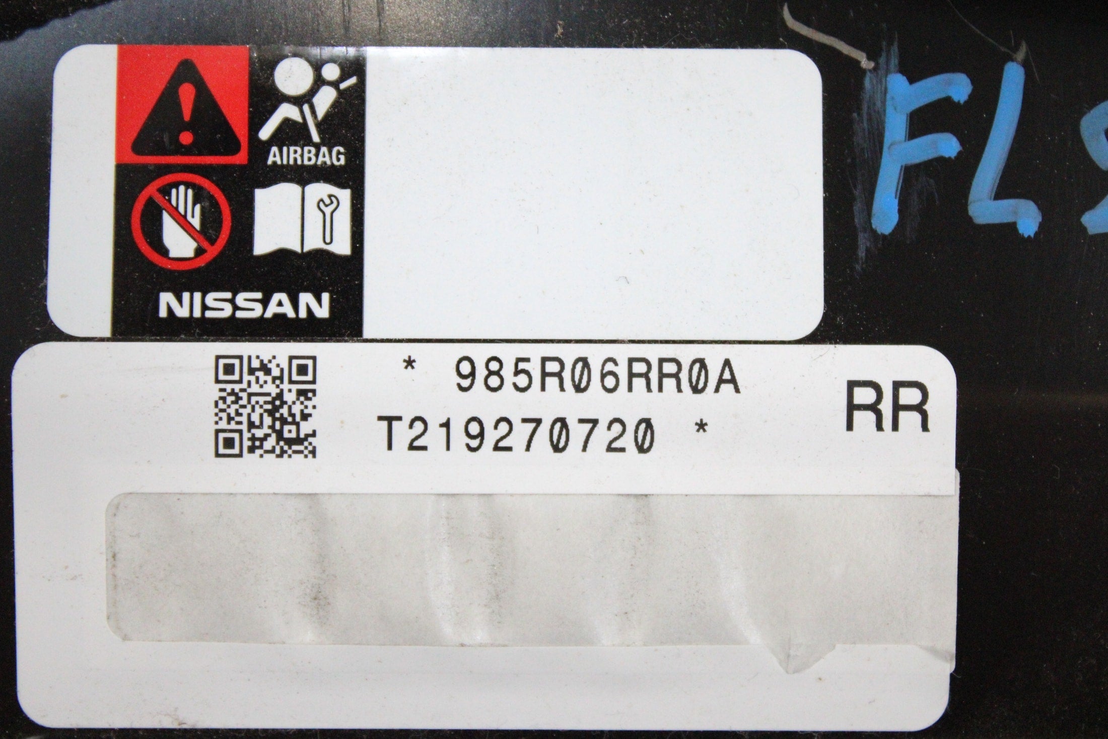 OEM Nissan Driver Knee Airbag – Fits Rogue (2021) – Part 985R0-6RR0A – Nissan – product view · G1536733 · photo 340b6d46-28da-4231-b370-57d96ebf88d1