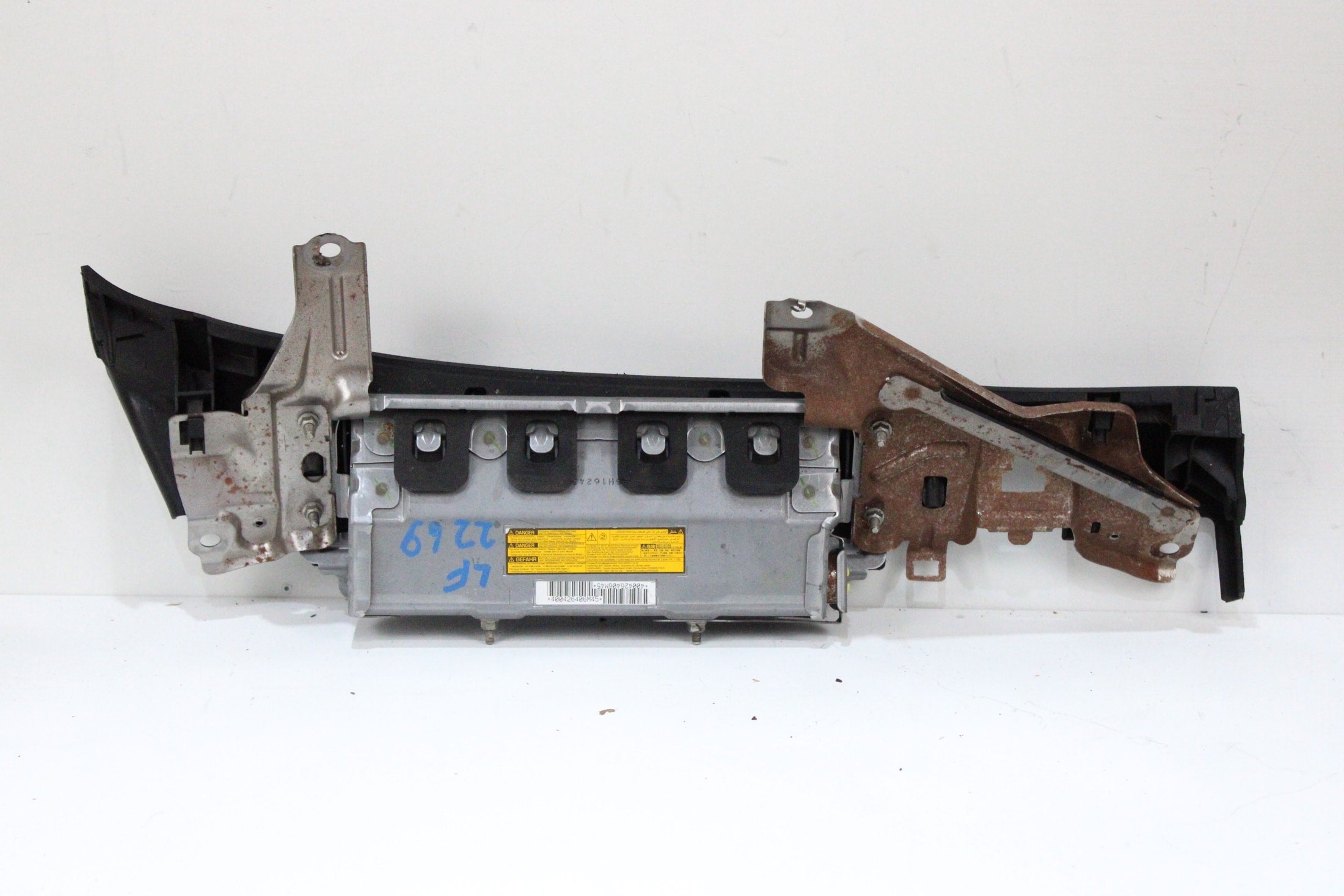 OEM Lexus Driver Knee Airbag – Fits LS460 (2007–2010) and LS600HL (2008–2010) – Part 73900-50030-C0 – Lexus – product view · G1536738 · photo 7513c479-e79a-4758-99ae-b3ca20fd0c84
