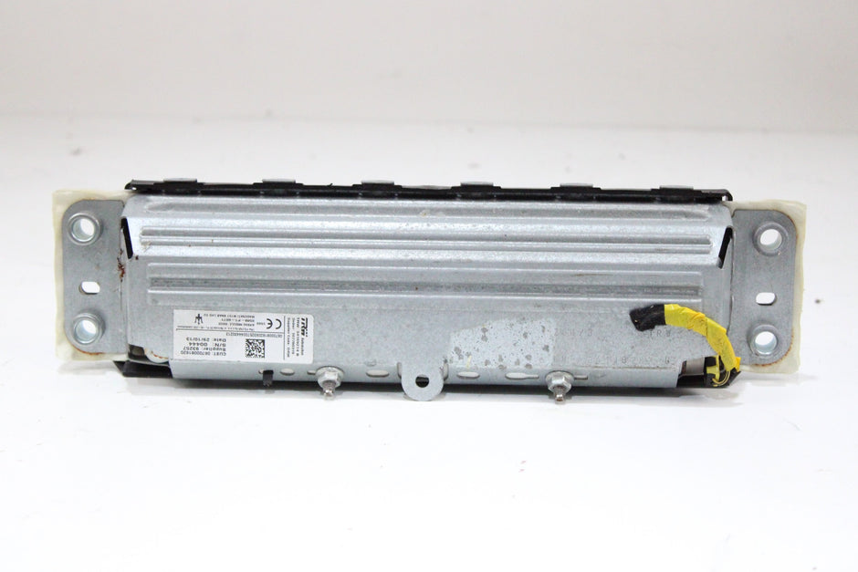 OEM Maserati Driver Knee Airbag – Fits Ghibli (2014–2017) – Part 670008162 – Maserati – product view · G1536741 · photo e8fd7cf9-c1cd-42d6-83f2-78610eeea7c1