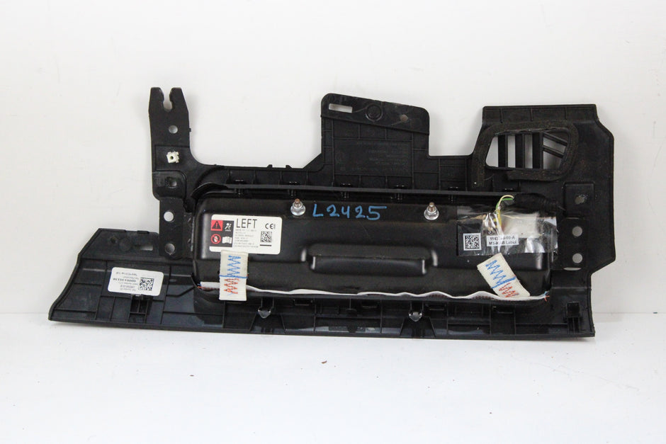 OEM Tesla Driver Knee Airbag – Fits Model 3 (2017–2023) and Model Y (2020–2025) – Part 1077825-00-D – Tesla – product view · G1536748 · photo 96e0839e-f05d-4e3a-adbf-e05f686d5097