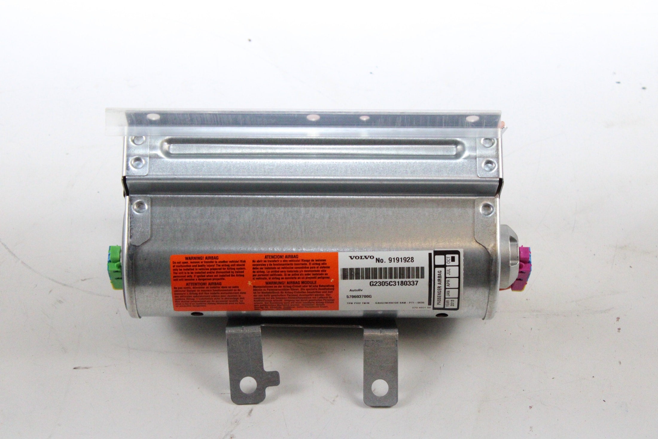 OEM Volvo Passenger Dashboard Airbag – Fits S60, V70, XC70 (2001–2004) – Part 9191928 – Volvo – product view · G1536753 · photo 7a3bc309-1cf6-434d-9852-5c897ada0c8f