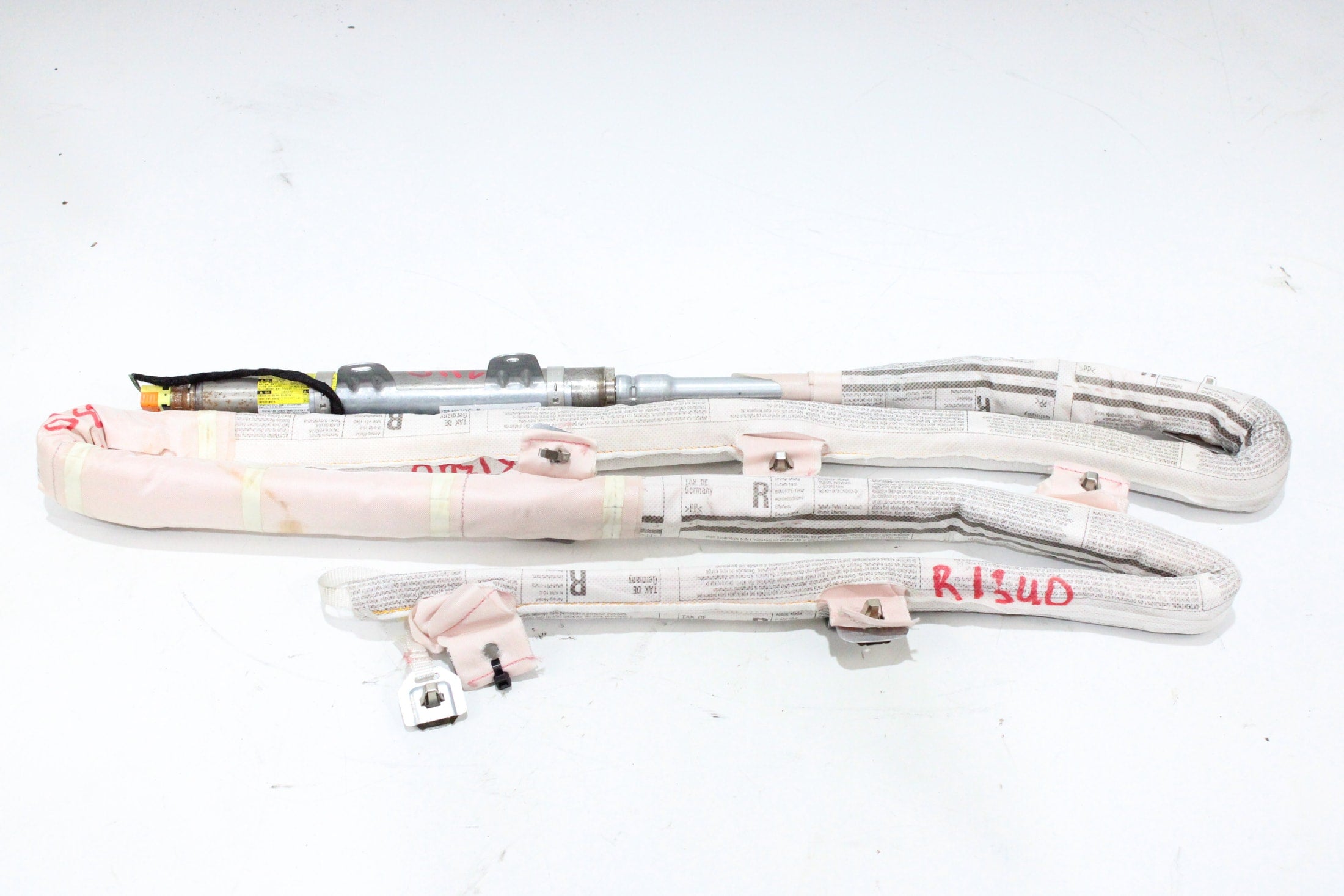OEM Porsche Curtain Airbag – Fits Cayenne (2011–2018) – Part 7P5880742C – Porsche – product view · G1536759 · photo c2e4be57-5606-45b3-843b-f6a970abd591