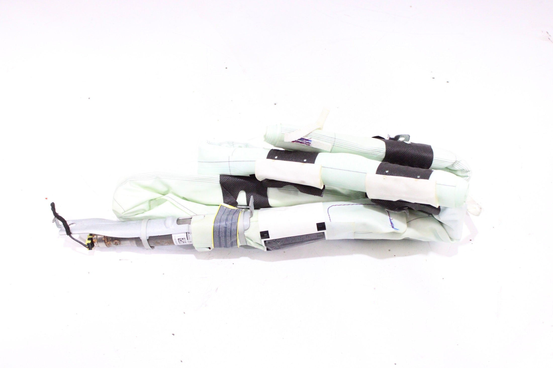 OEM Maserati Curtain Airbag – Fits Levante (2016–2021) – Part 06700386530 – Maserati – product view · G1536765 · photo c5c4252c-0c4b-4f03-a1a9-76b83e573c49