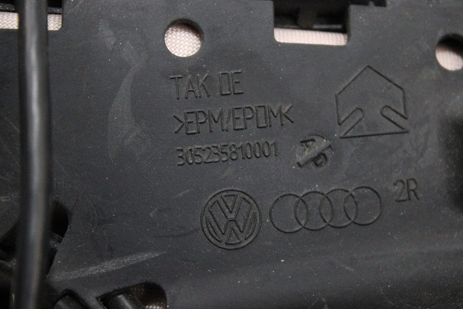 OEM Audi Passenger Seat Airbag – Fits Q7 (2007–2015) – Part 4L0880242B – Audi – product view