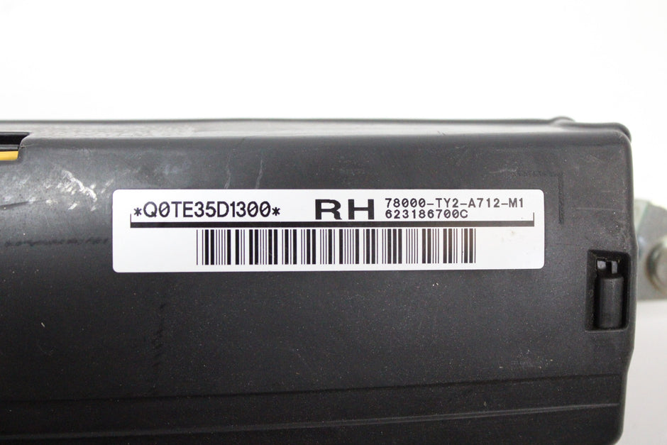 OEM Acura Passenger Seat Airbag – Fits Rlx (2014–2020) – Part 78050-TY2-A01 – Acura – product view · I1536644 · photo fbb75563-6700-4f91-a572-7b443feee2eb