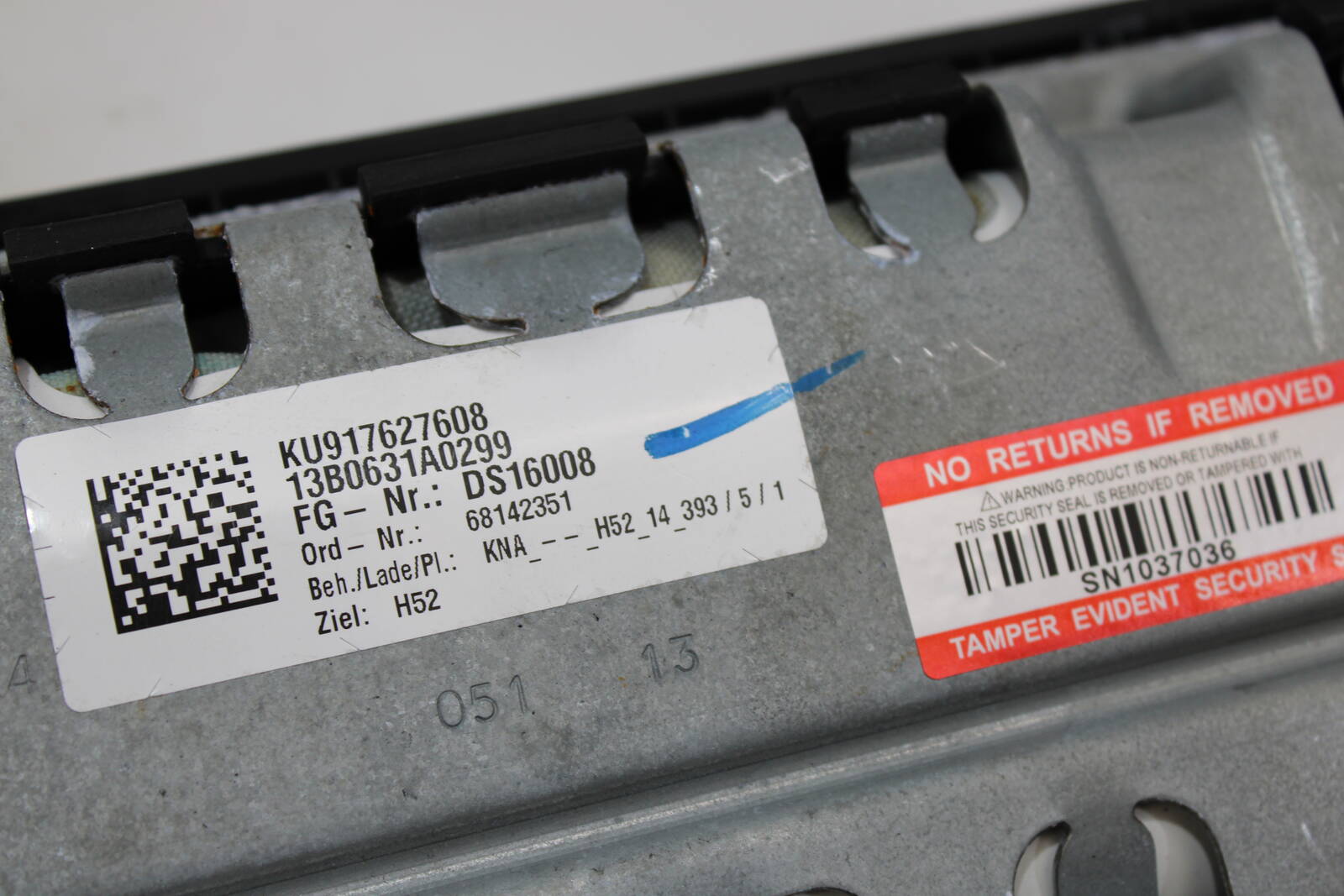 2010-2015 BMW 740i, 750i, 760Li, Alpina B7 Driver Knee Airbag – OEM 72129176276