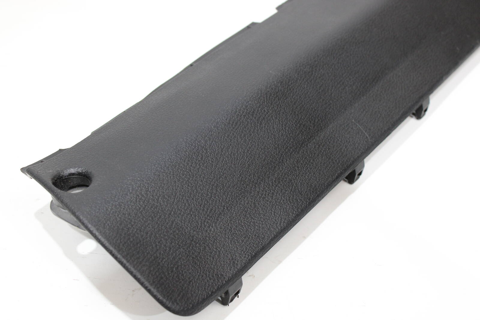 2014-2018 BMW X5, X6 Driver Knee Airbag – OEM 72129311690