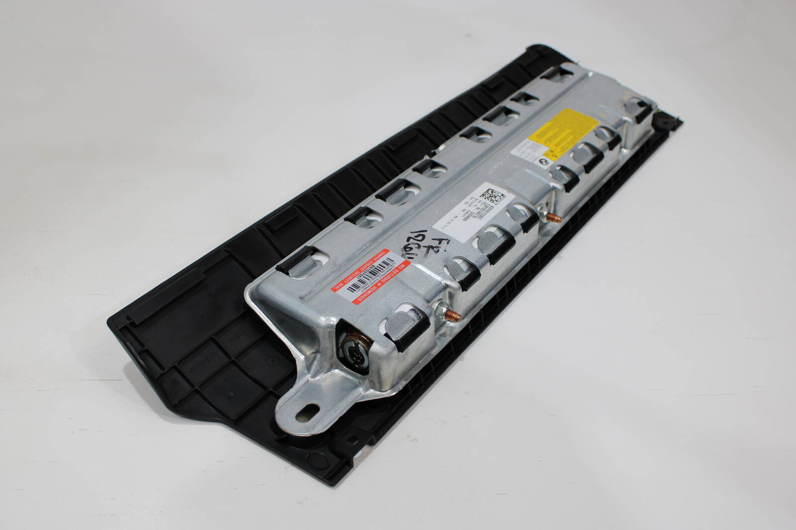 2011-2019 BMW 528i, 535i, 550i, M5, 640i, 650i, M6 Passenger Driver Airbag – OEM 72129181128