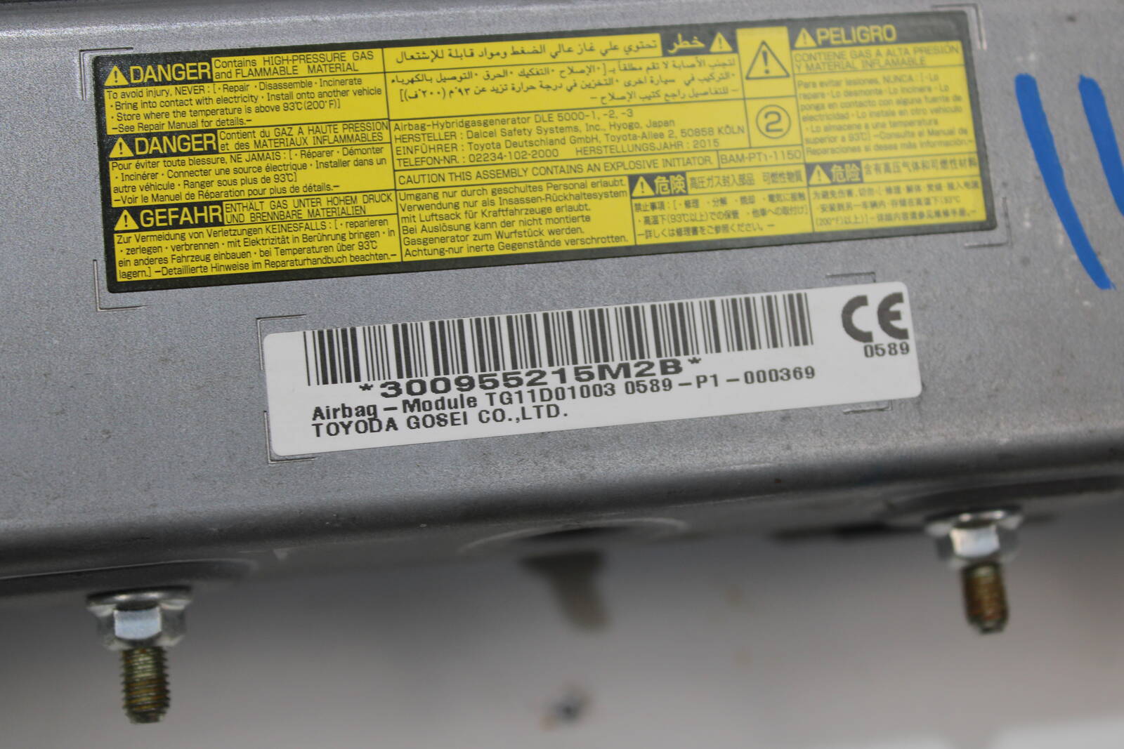 2015–2019 Lexus IS200t, IS300, IS350, RC300, RC350, RC F Passenger Knee Airbag – OEM 7399053030C0