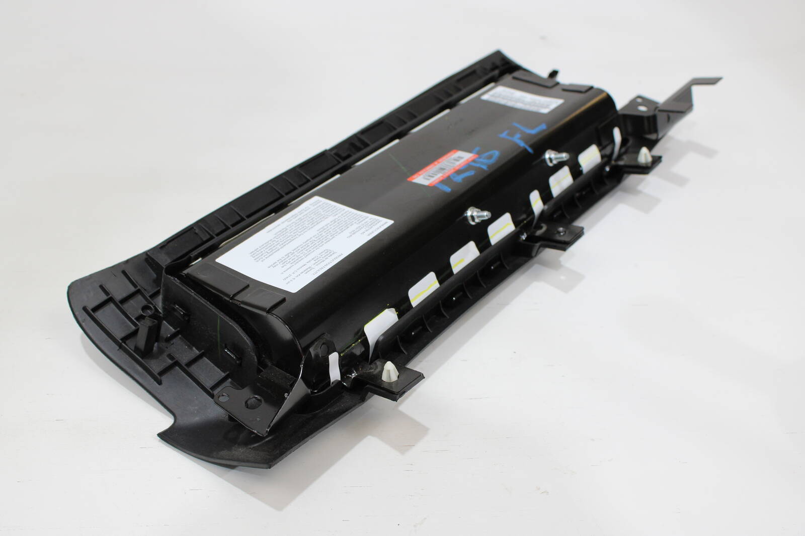 2011-2018 BMW X3, X4 Driver Knee Airbag – OEM 72129214573