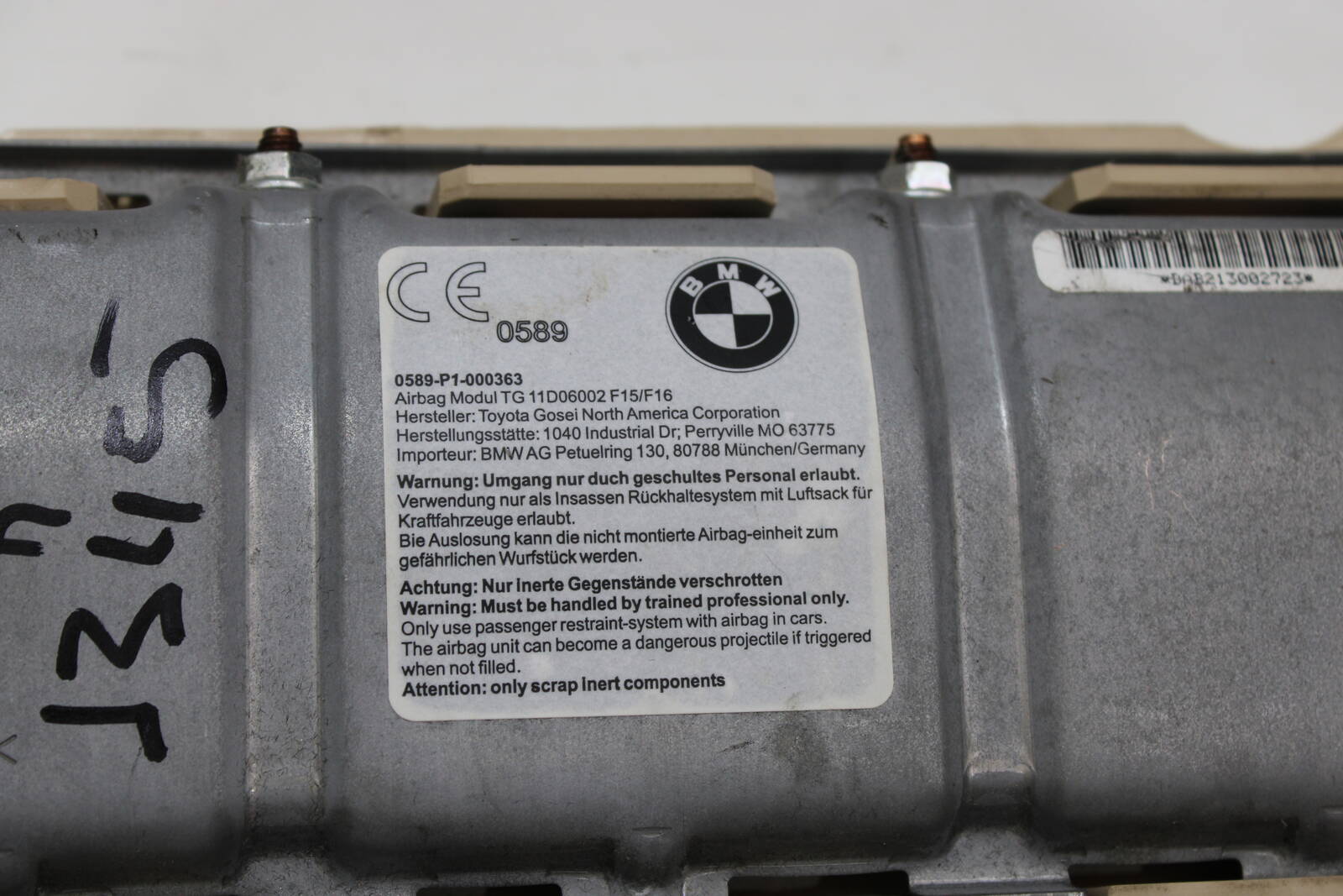 2014–2018 BMW X5, X6 Passenger Knee Airbag – OEM 72129311684