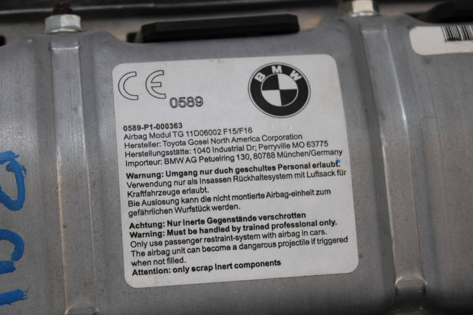 2014-2018 BMW X5, X6 Passenger Knee Airbag – OEM 72129311683