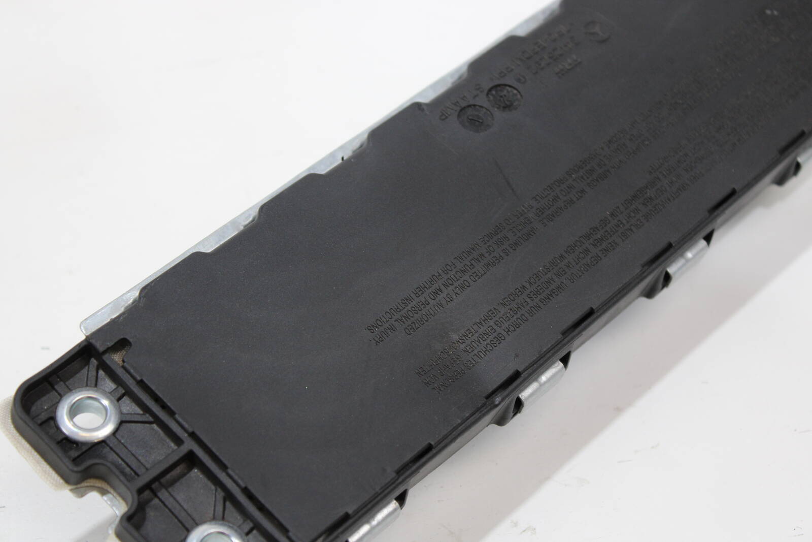 2014-2020 Mercedes-Benz S400, S550, S600, S63, S65 Driver Knee Airbag – OEM A2228600302