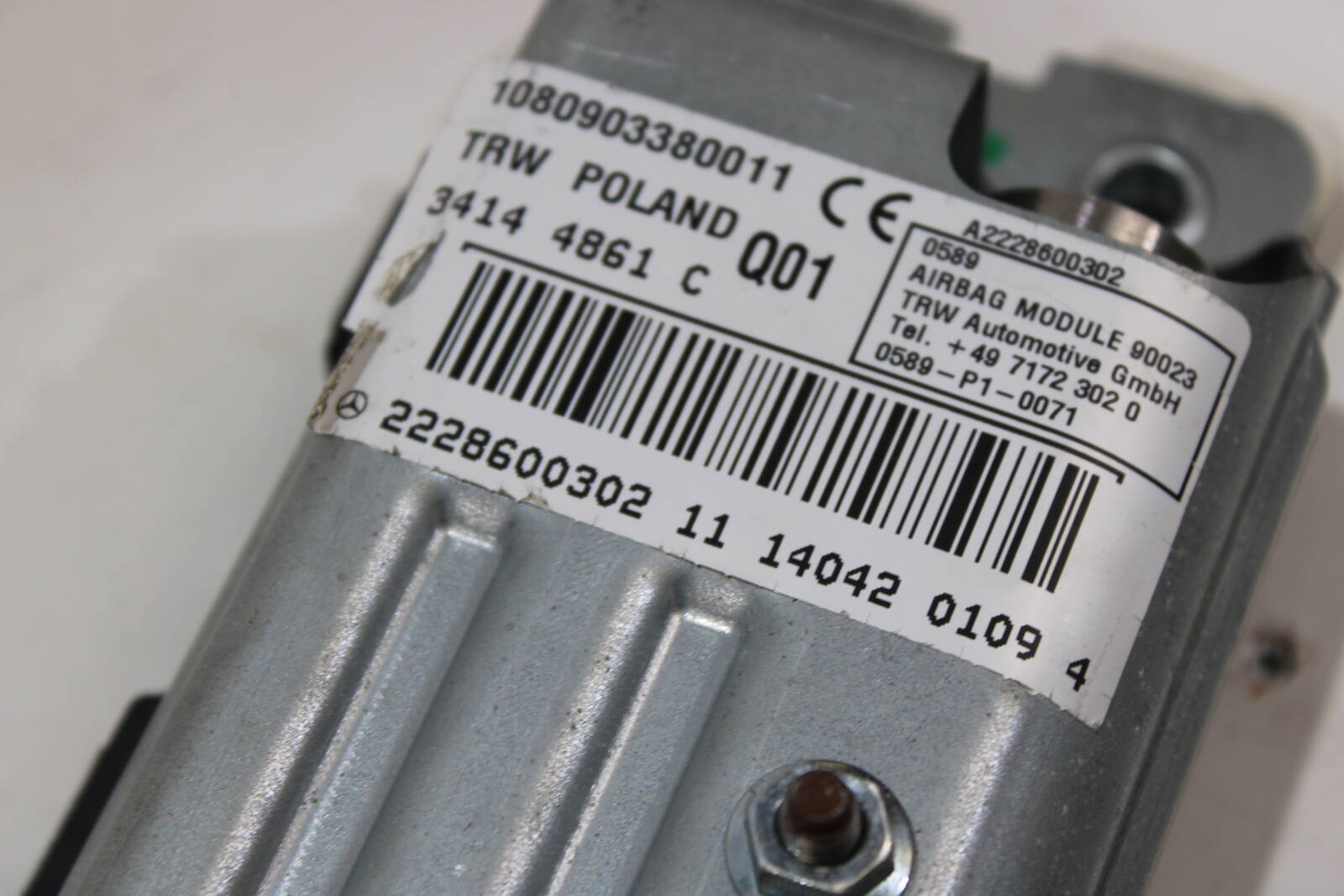 2014-2020 Mercedes-Benz S400, S550, S600, S63, S65 Driver Knee Airbag – OEM A2228600302