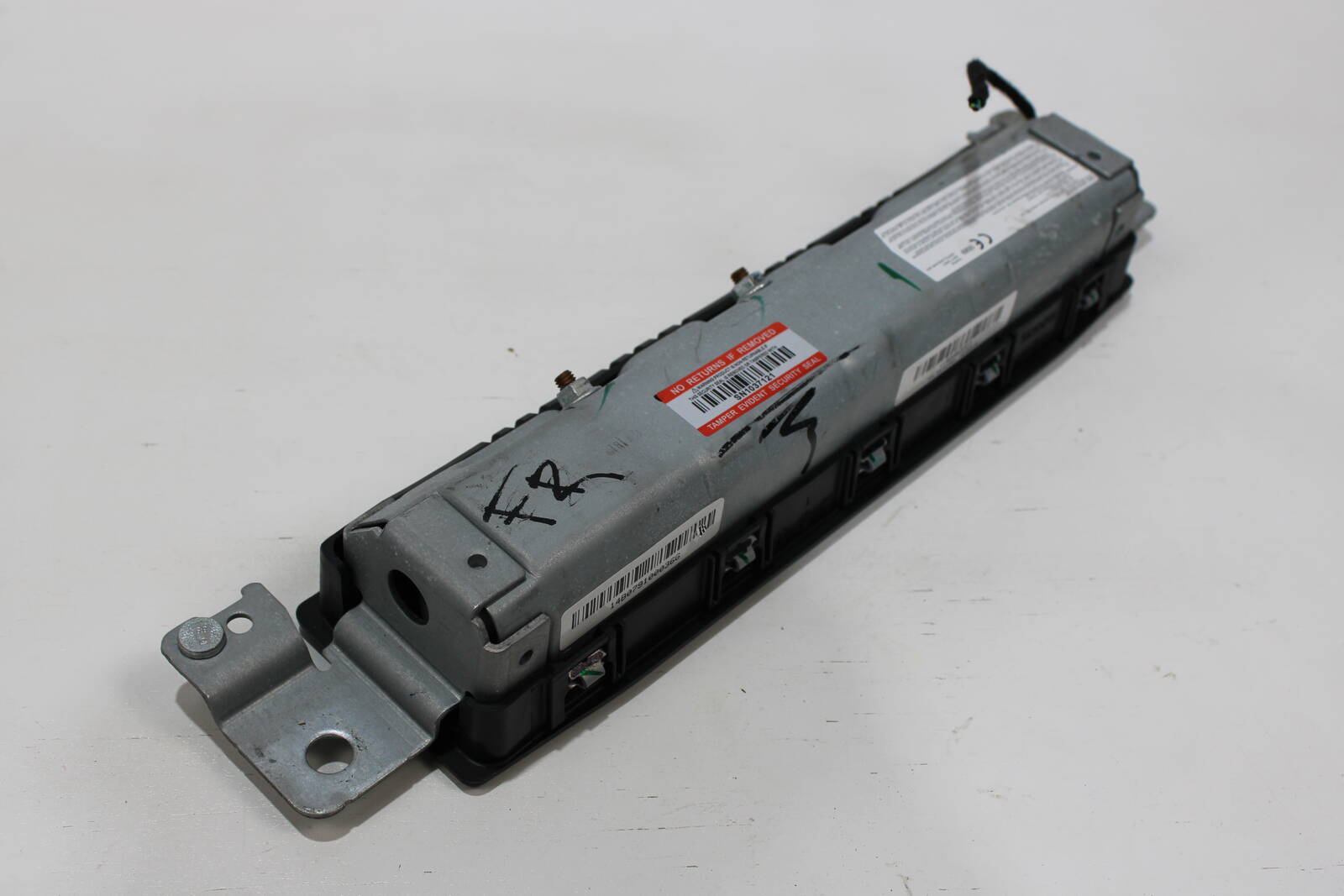 2012–2020 BMW 3 Series, 4 Series passenger side knee protection airbag – OEM 72125A01DF1