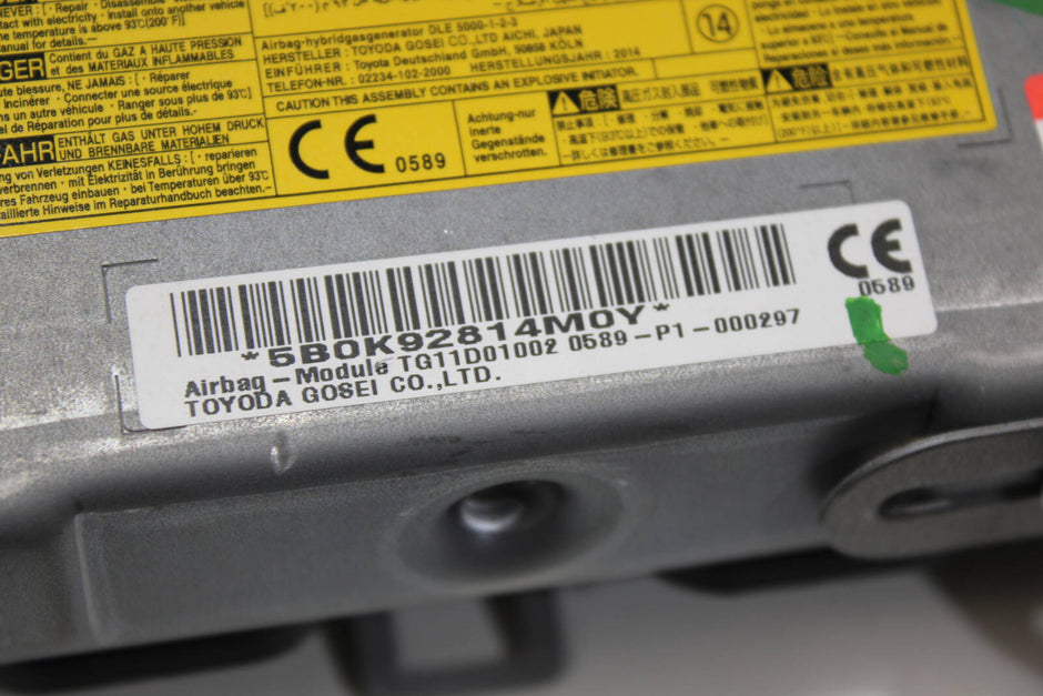 2013–2019 Lexus GS300, GS350, GS450h, GS F driver side knee airbag – OEM 7390030050C0