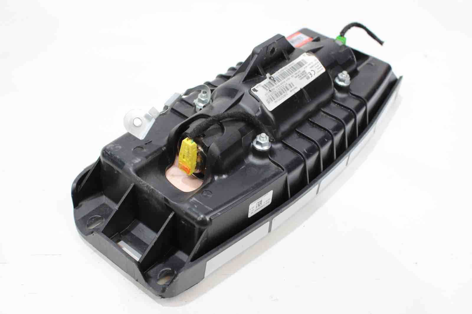 OEM Mercedes-Benz C250 C300 C350 C63 GLK250 GLK350 Passenger Airbag (2008–2015) | Part #A2048601200 / A2048600005