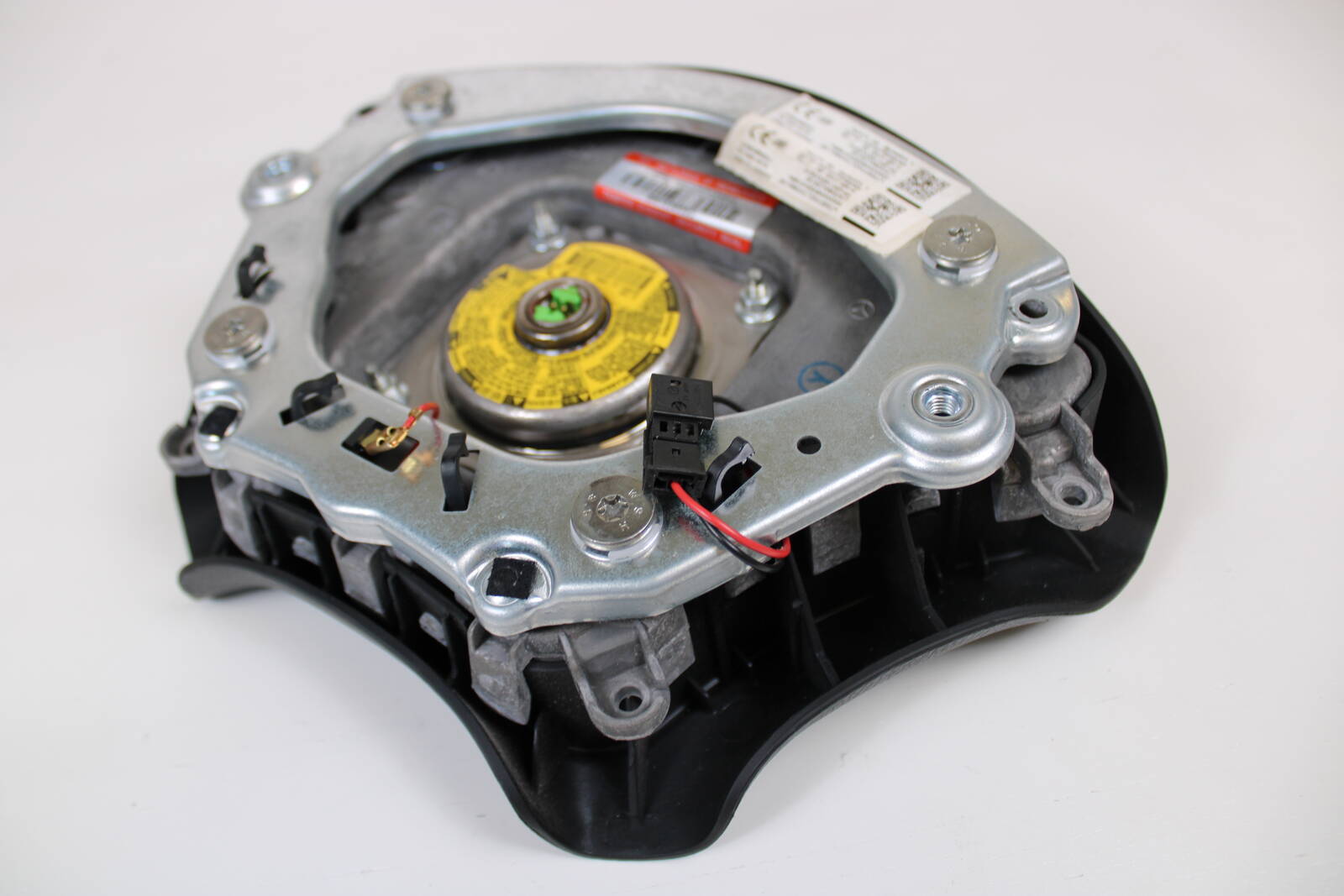 2007-2009 Dodge Sprinter Driver Steering Wheel Airbag – OEM 310533391162-AA