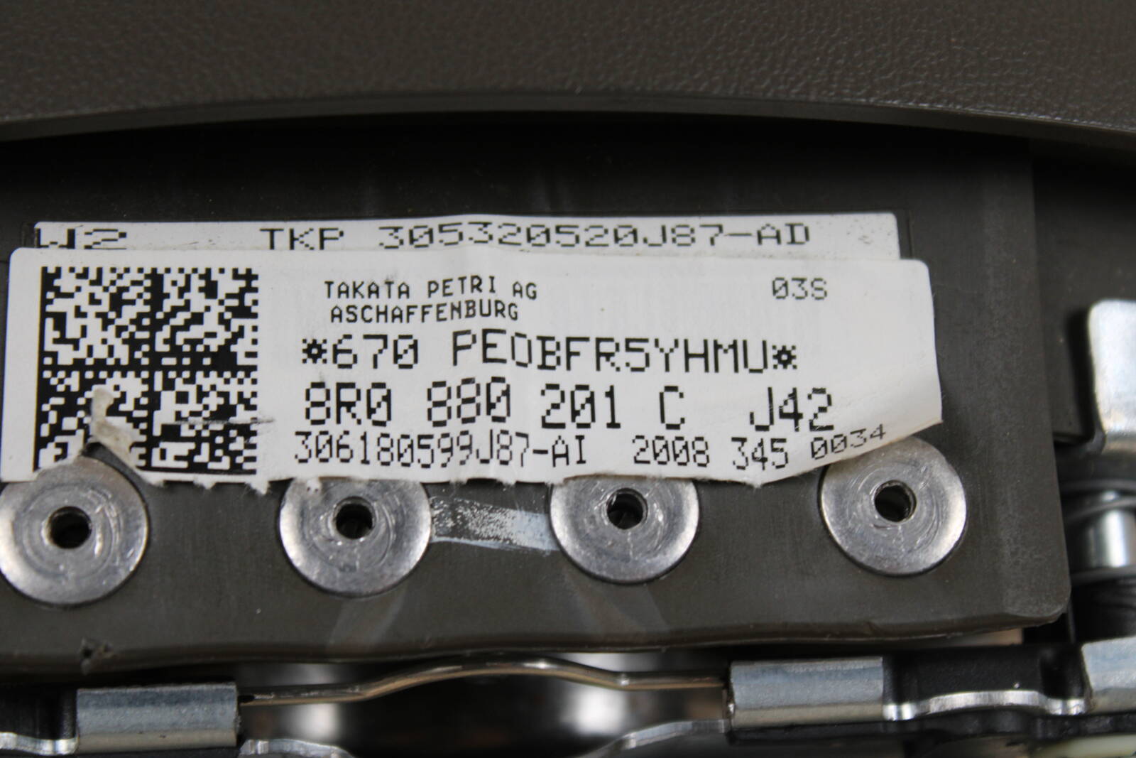 2009-2012 Audi Q5 Driver Steering Wheel Airbag – OEM 8R0880201A