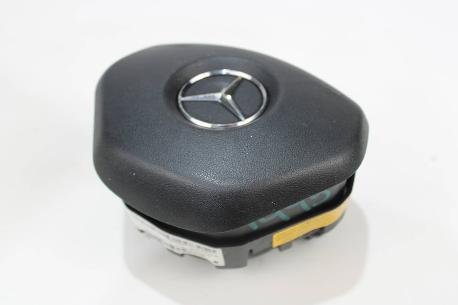 2012-2017 Mercedes-Benz SLK250, SLK350, SLK55, E350 E400 E550 E63 Driver Steering Wheel Airbag – OEM A0008605703, A2188603002, A0008605103