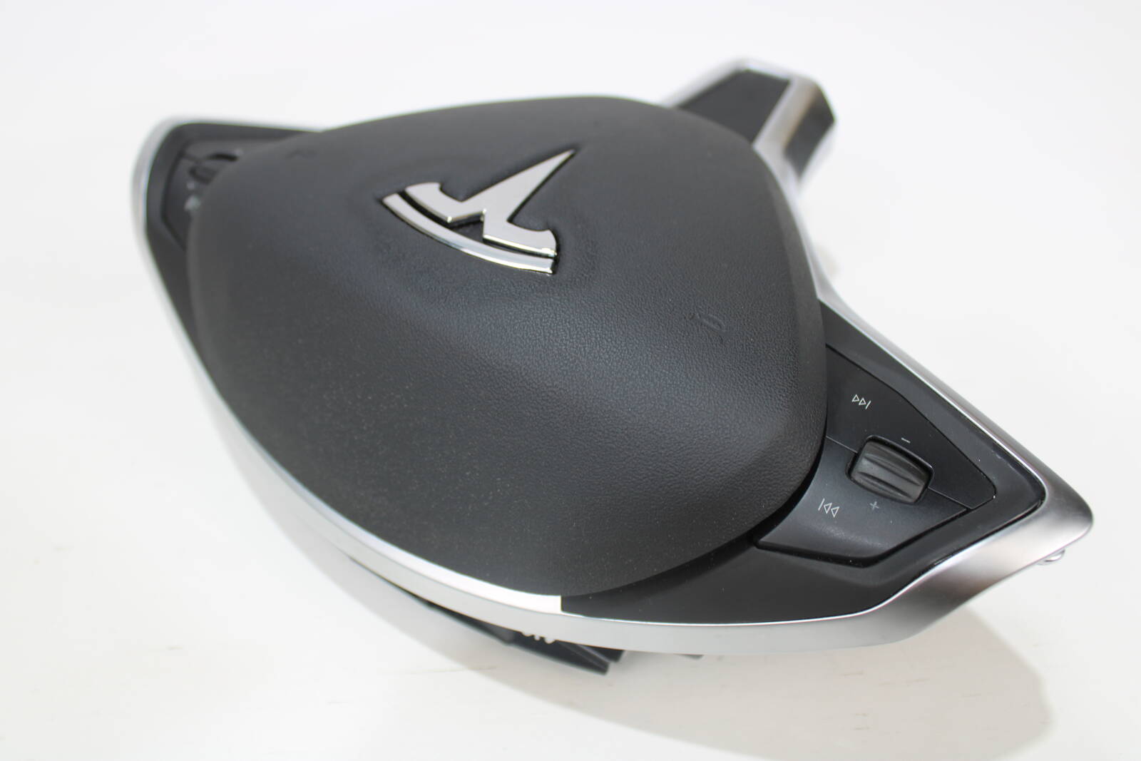 2012-2020 Tesla Model S, Model X Driver Steering Wheel Airbag – OEM 1023381-00-C