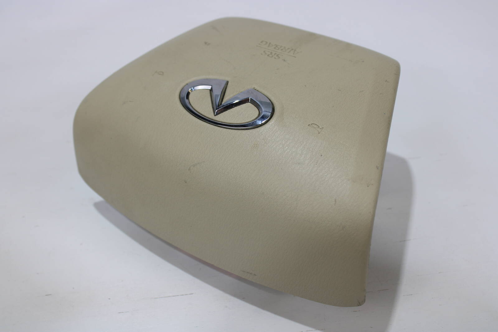 2011–2012 Infiniti QX56 Driver Steering Wheel Airbag – OEM 98510-1LA1A