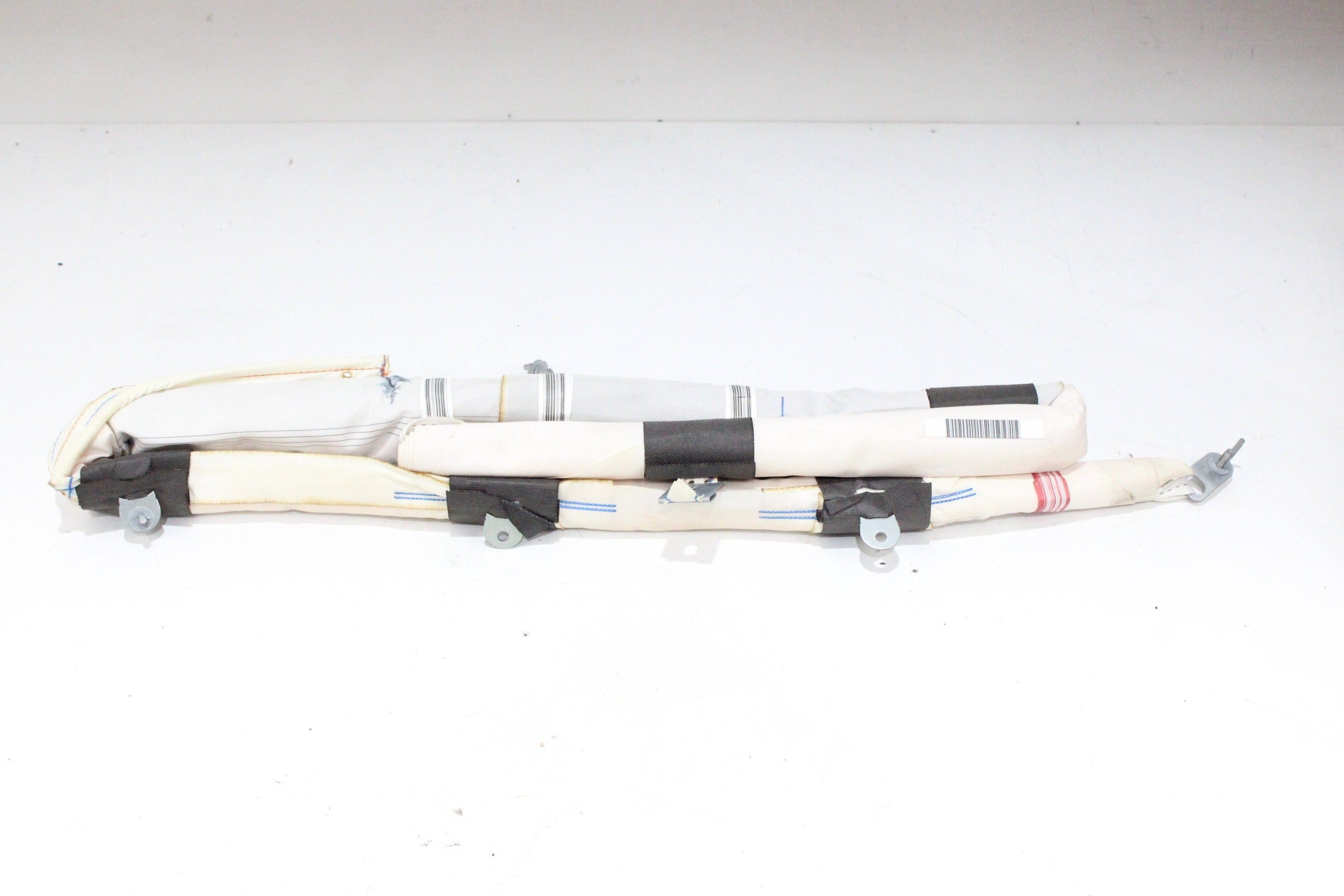 OEM Ford Curtain Airbag – Fits F-150 (2015–2026) – Part FL3B-18042D94-AR – Ford – product view · K1536793 · photo 8c703a5b-9fc2-4a02-b315-f3713eae13e7