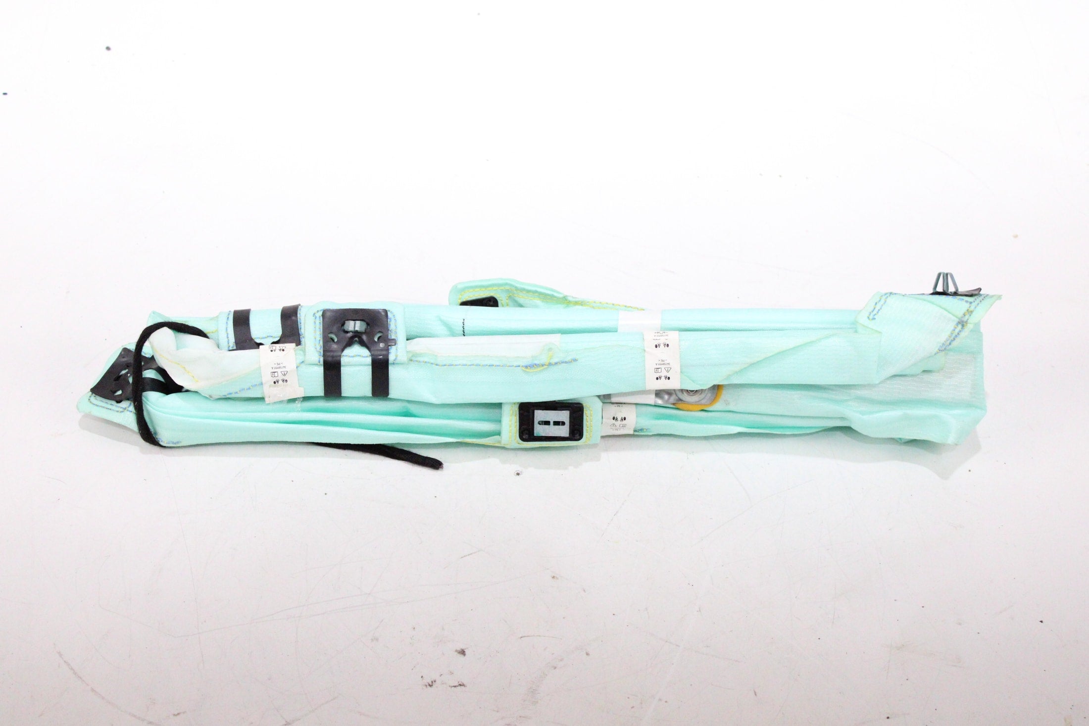 OEM Mercedes-Benz Curtain Airbag – Fits S550 (2014–2017) and S550E, S600 (2015–2017) and S63 Amg (2014–2020) and S65 Amg (2015–2020) and S450, S560, S650 (2018–2020) and S560E (2019–2020) – Part A2228601202 – Mercedes-Benz – product view · K1536797 · photo 0f483347-bc7b-4cff-b3c3-26b07eca4520
