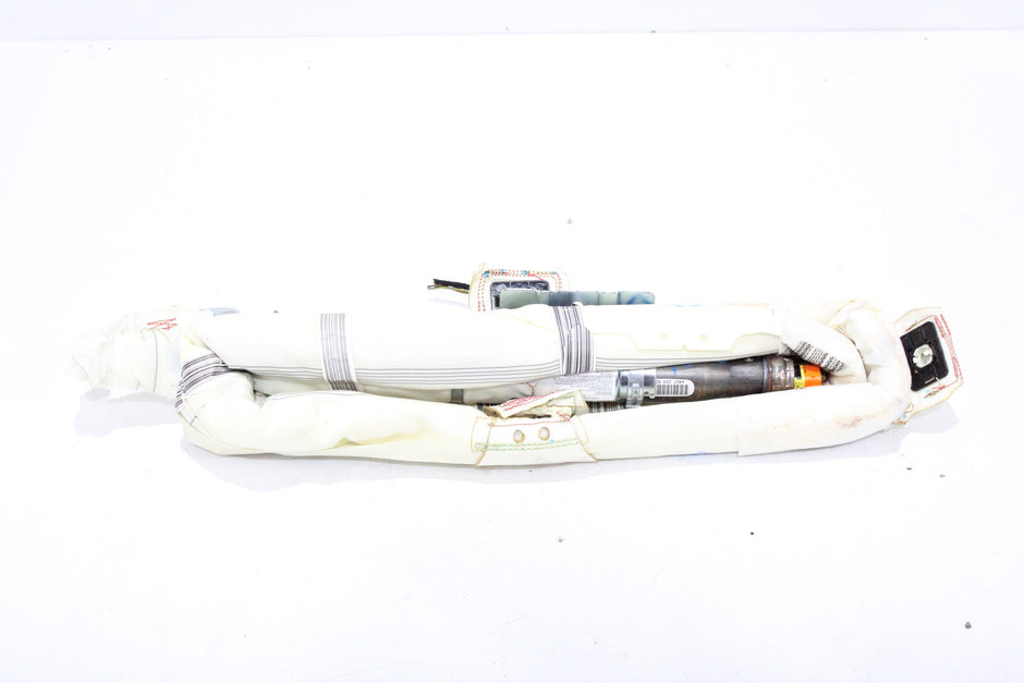 OEM Mercedes-Benz Curtain Airbag – Fits ML250, ML400 (2015) and ML350, ML63 Amg (2012–2015) and ML550 (2012–2014) and GLE300D (2016–2017) and GLE350 (2016–2018) and GLE400, GLE63 Amg (2016–2019) – Part A1668600702 – Mercedes-Benz – product view · K1536913 · photo f423ce61-230c-4461-840a-f96ba050a1fa