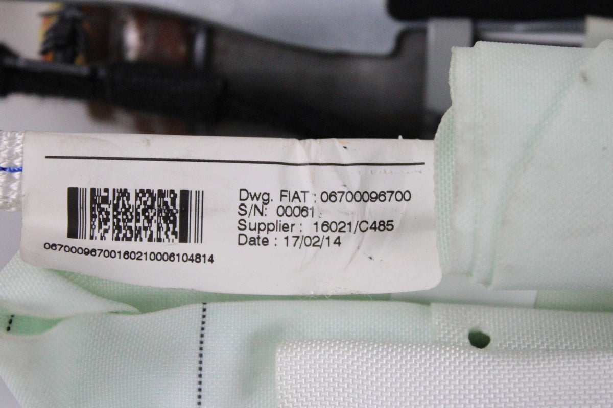 OEM Maserati Curtain Airbag – Fits Quattroporte (2014–2023) – Part 06700096700 – Maserati – product view · K1536944 · photo 4eff159e-f8cd-4e1b-a1a9-93fefe1839d1