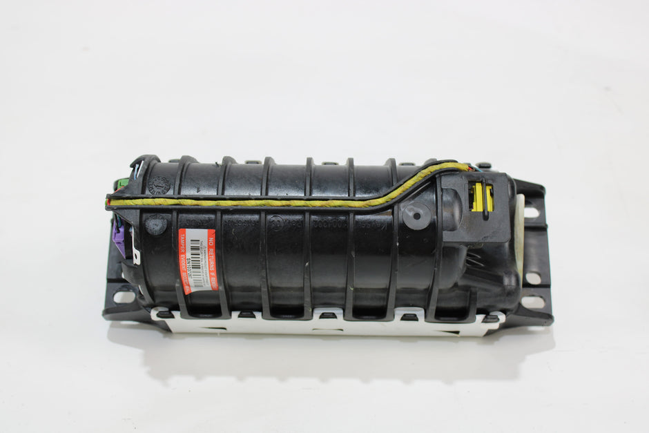 OEM Audi Dashboard Airbag – Fits Q7, R8 (2007–2015) – Part 4L0880204 - Audi
