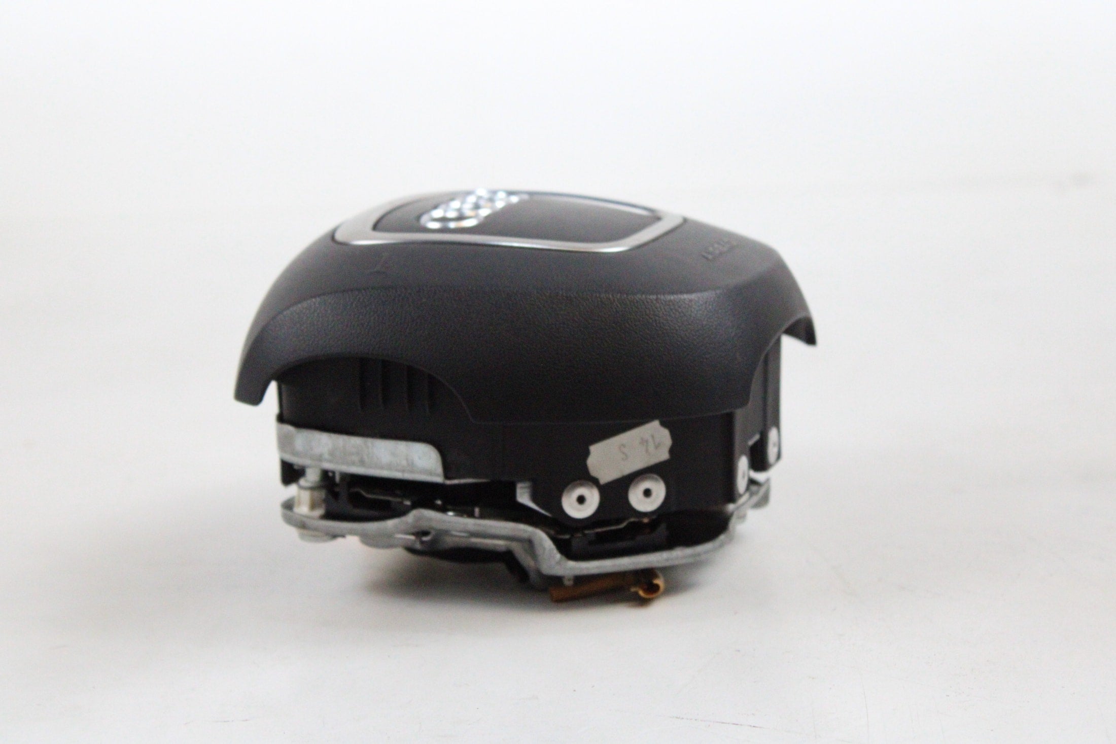 OEM Audi Driver Steering Wheel Airbag – Fits A3 / A3 Sportback (2004–2008) – Part #8P0 880 201 AJ 6PS - Audi