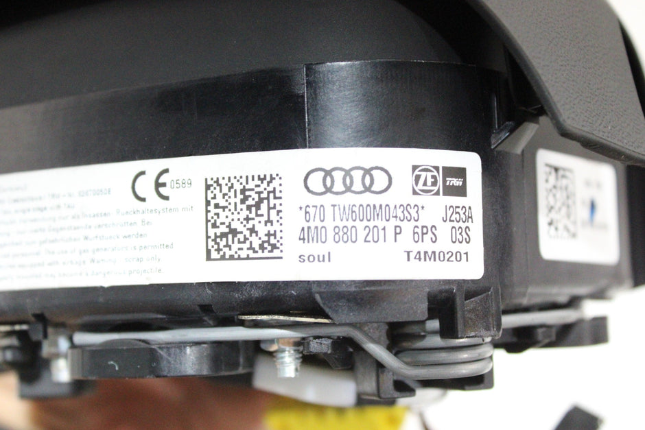 OEM Audi Driver Steering Wheel Airbag – Fits Q7 (2017–2019) – Part #4M0880201P6PS - Audi