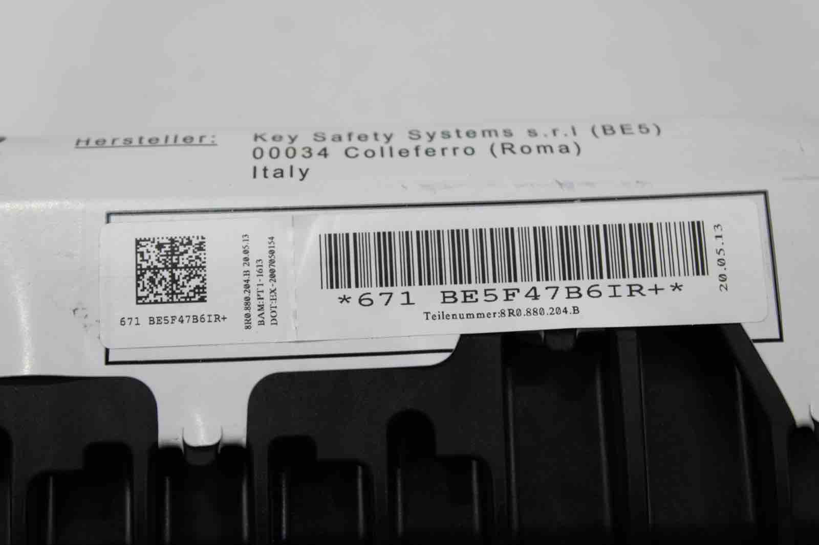 OEM Audi Q5 Passenger Airbag (2013–2017) | Part 8R0880204B - Audi