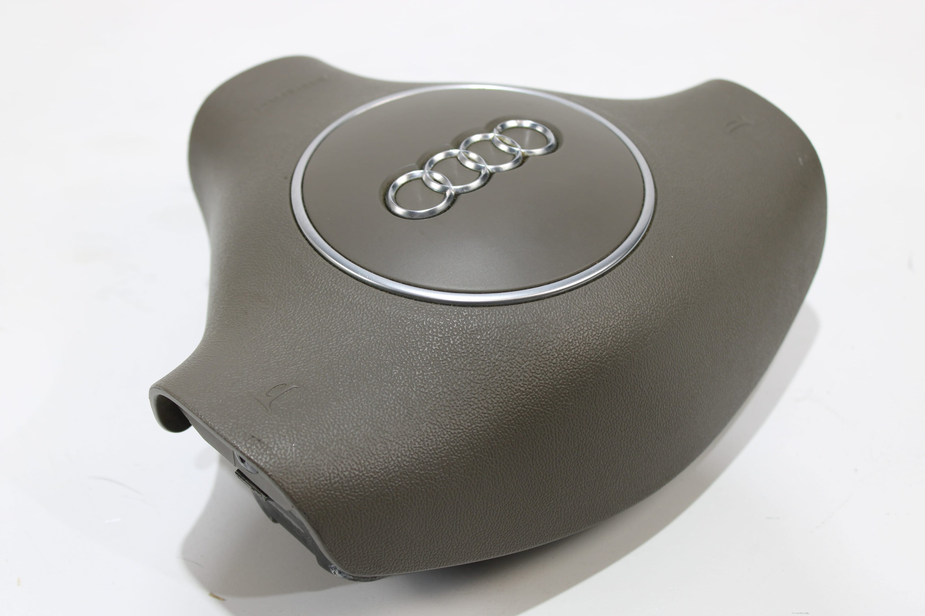 OEM Audi Steering Wheel Airbag – Fits A4 (2003–2006) – Part 8E0 880 201 - Audi