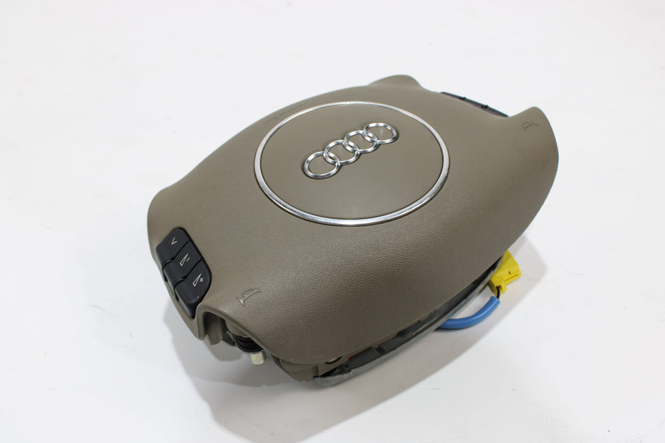 OEM Audi Steering Wheel Airbag – Fits A4 (2006–2008) – Part 8P0 880 201 - Audi