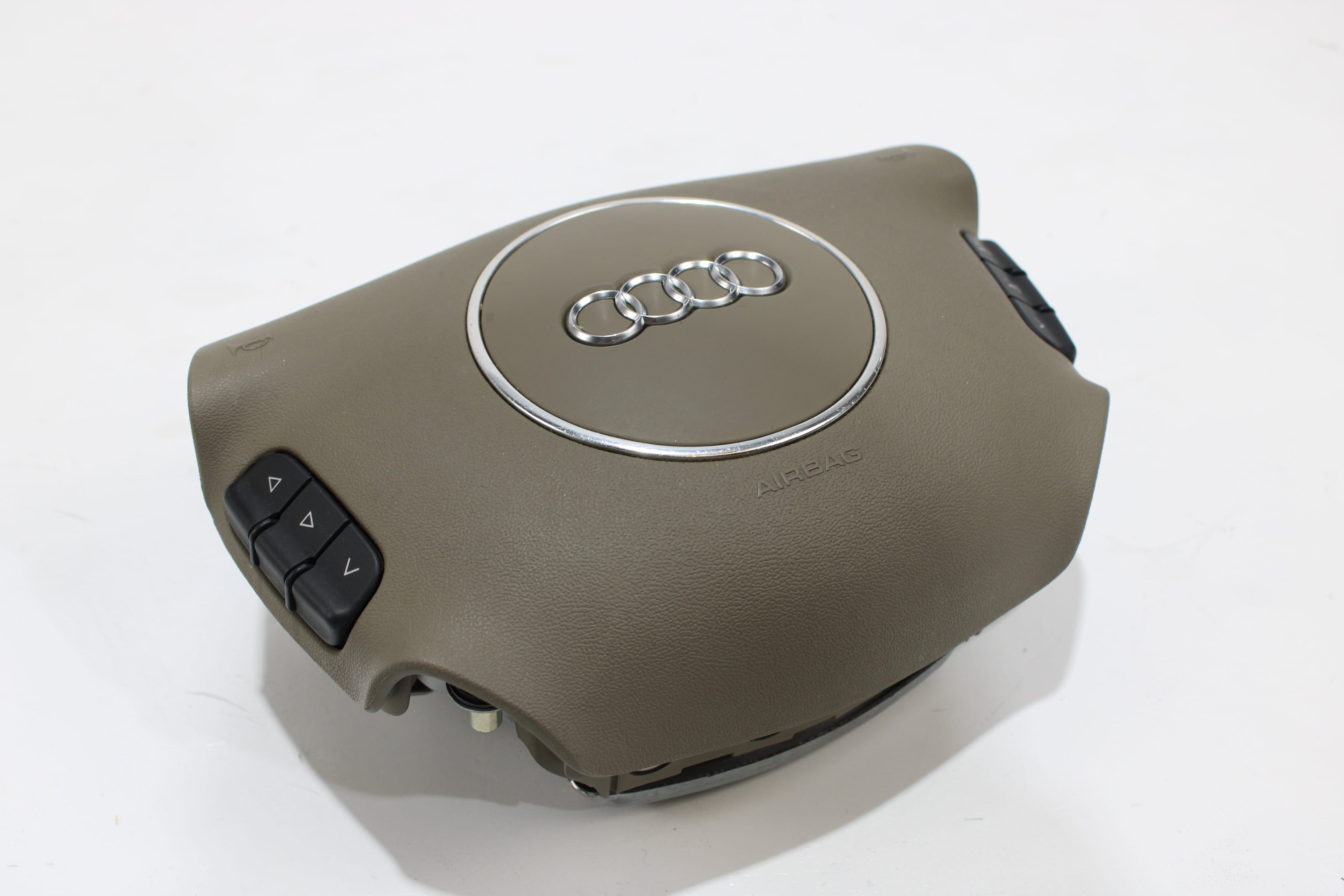 OEM Audi Steering Wheel Airbag – Fits A4 (2006–2008) – Part 8P0 880 201 - Audi