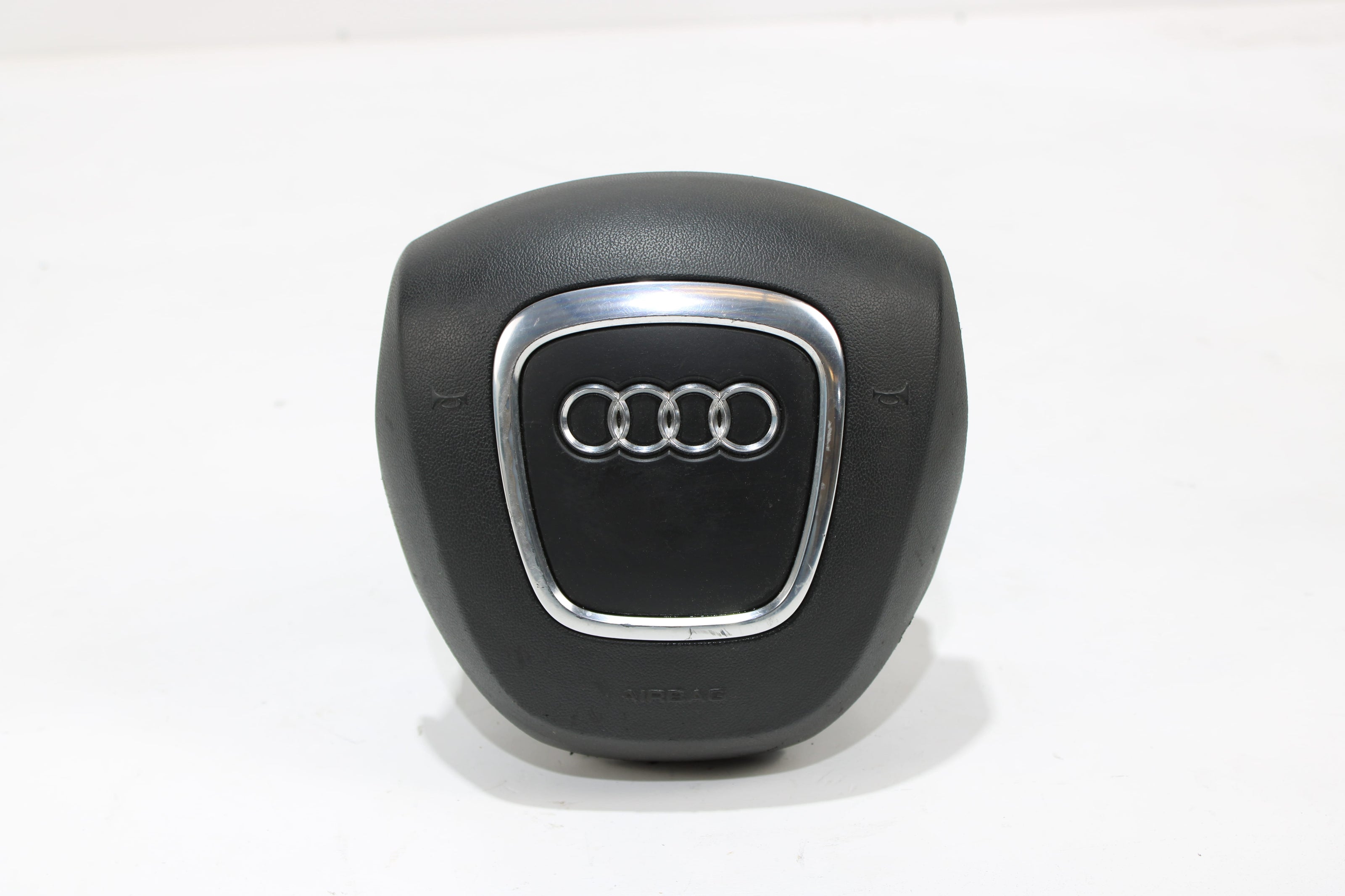 OEM Audi Steering Wheel Airbag – Fits A4, S4 (2008–2012) – Part 8K0 880 201 - Audi