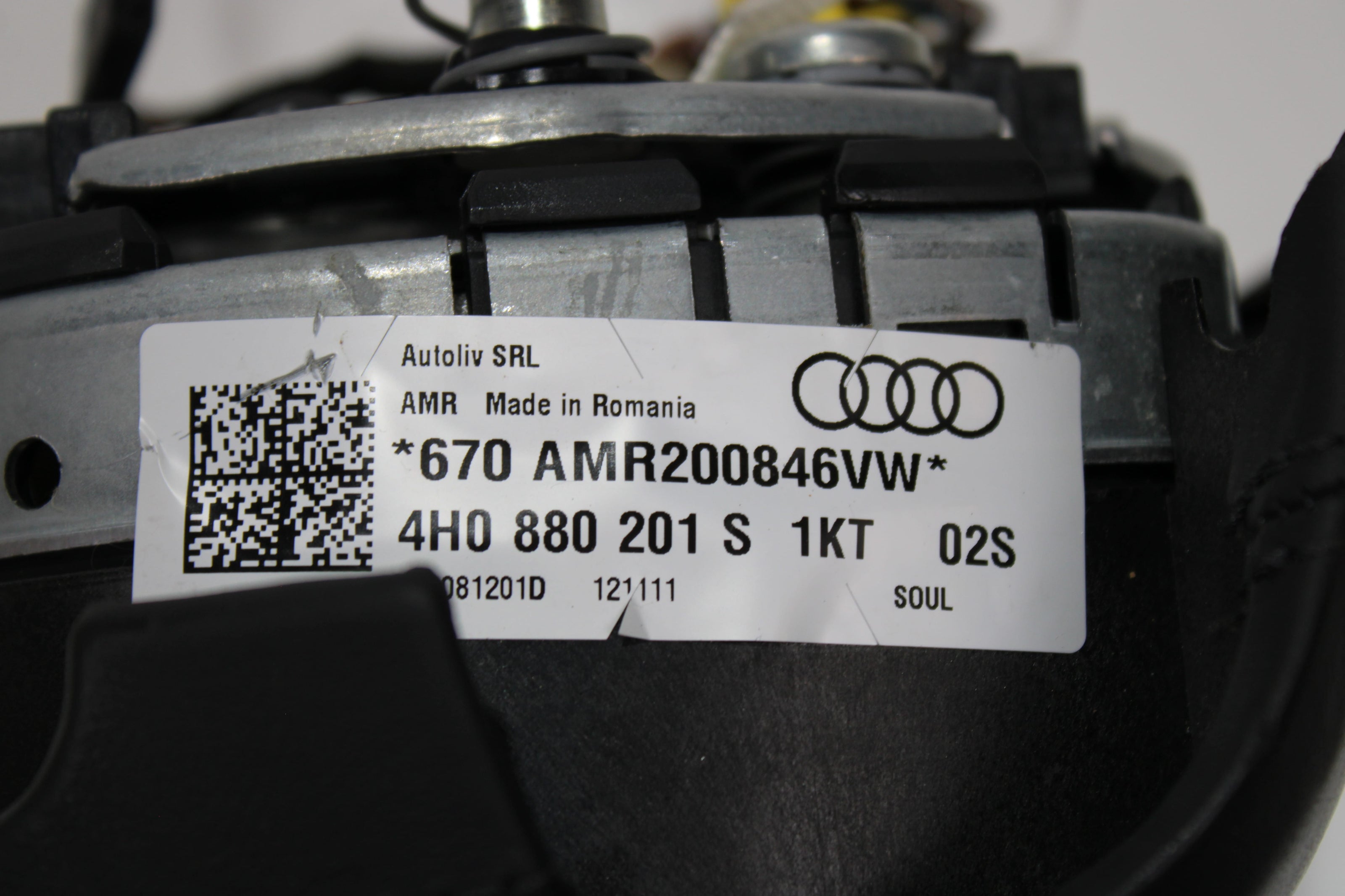 OEM Audi Steering Wheel Airbag – Fits A8 (2011–2018) – Part 4H0 880 201 S 1KT - Audi