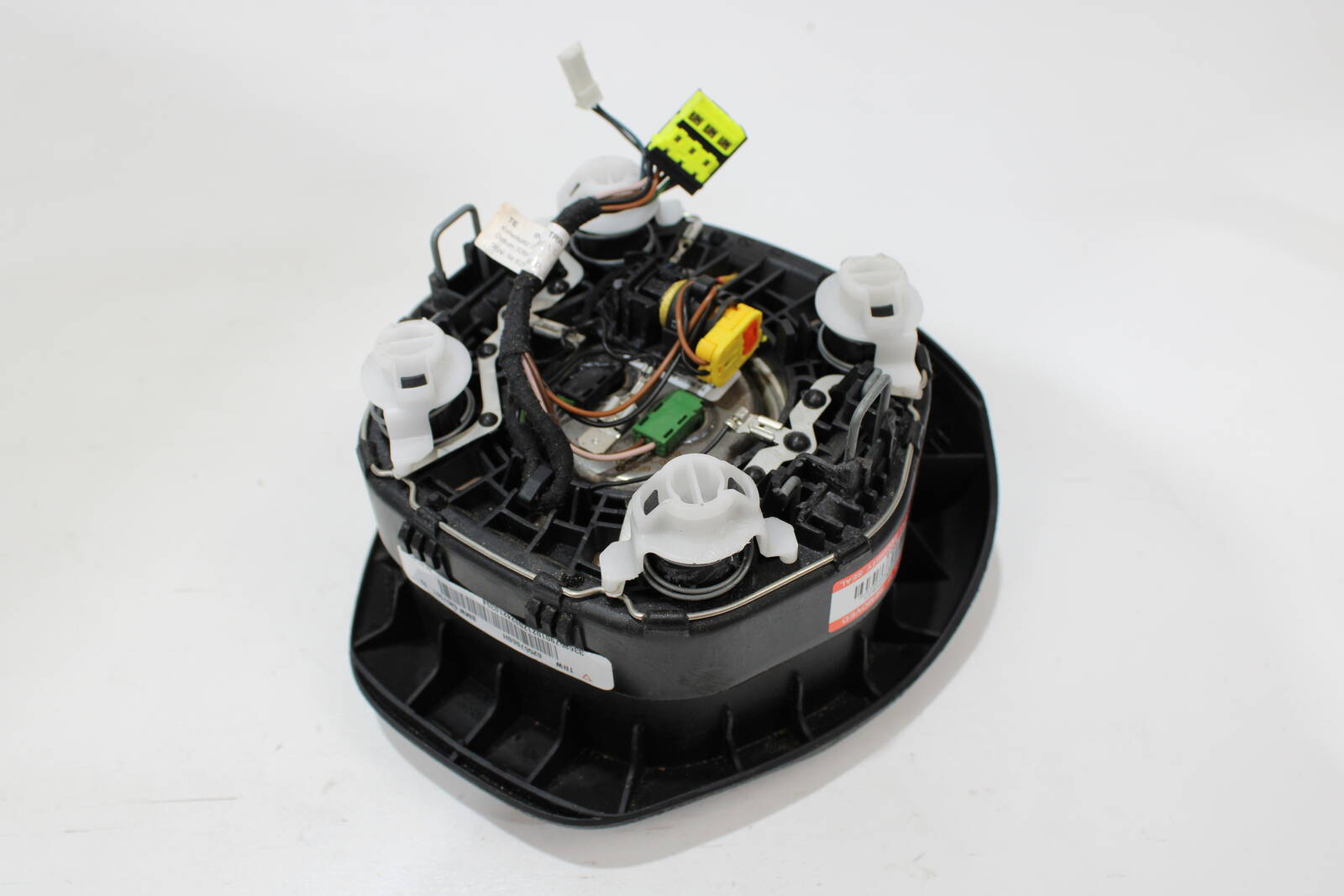 OEM BMW 320i, 328i, 335i, 340i Driver Airbag (2012–2018) | Part 6857901 - 02 - BMW