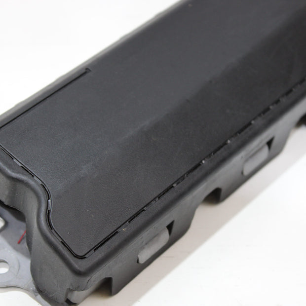 OEM Cadillac Knee Airbag – Fits Cts, Ats (2013–2019) – Part 84040728 - Cadillac