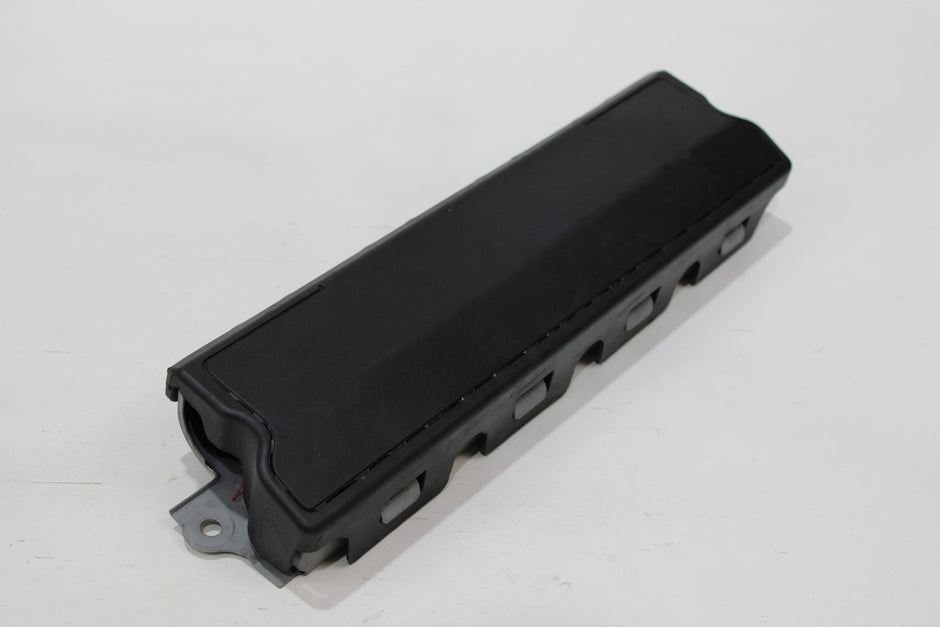 OEM Cadillac Knee Airbag – Fits Cts, Ats (2013–2019) – Part 84040728 - Cadillac