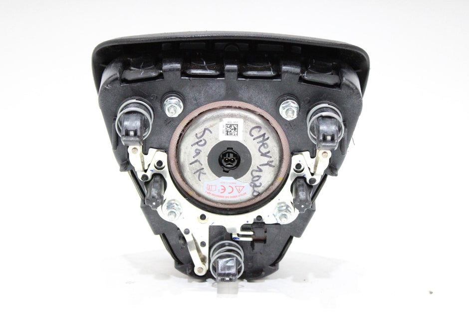 OEM Chevrolet Driver Steering Wheel Airbag – Fits Spark (2017–2022) – Part #42597028 - Chevrolet