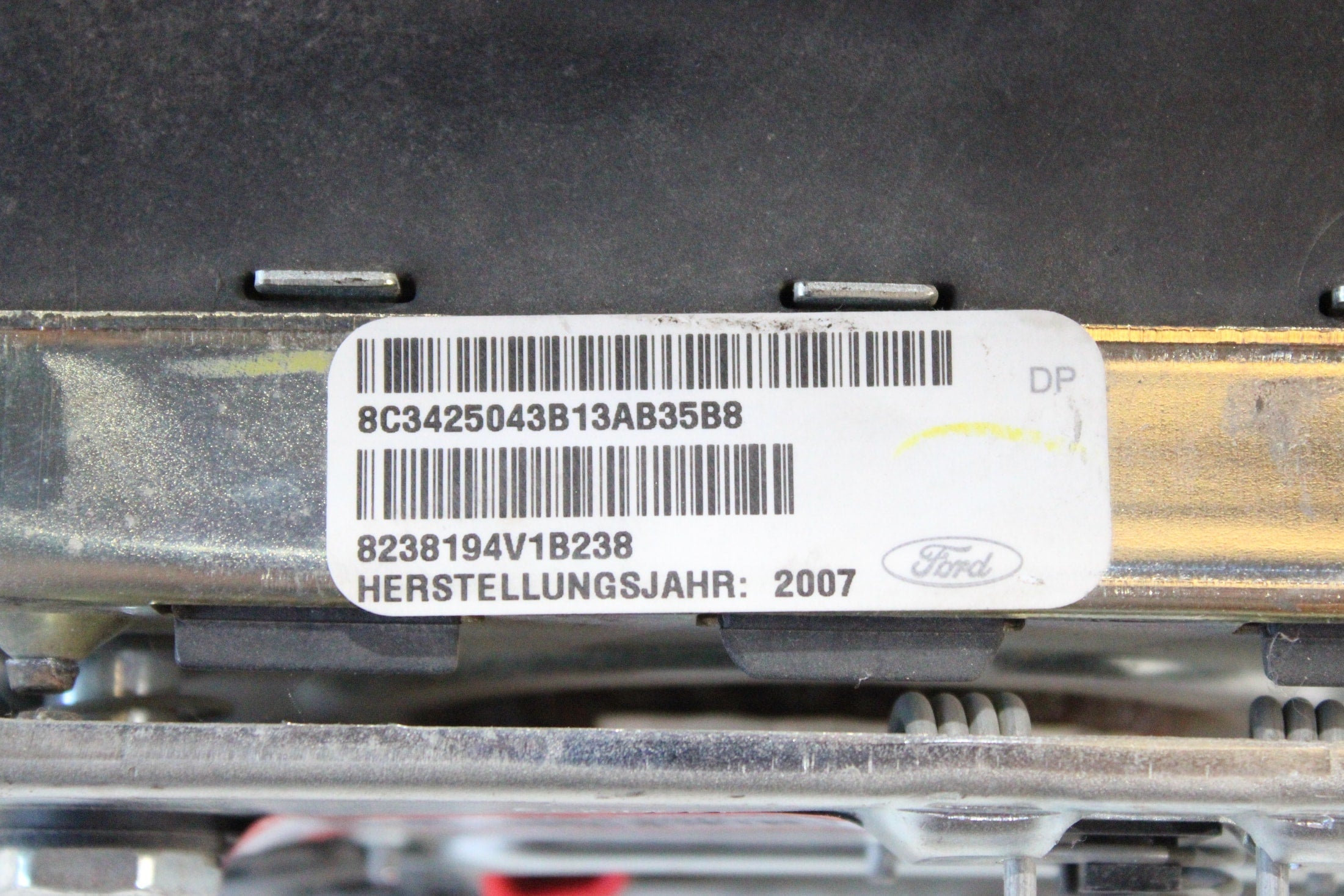 OEM Ford Driver Steering Wheel Airbag – Fits F-250 Super Duty, F-350 Super Duty, F-450 Super Duty, F-550 Super Duty (2008–2010) – Part #7C3Z-25043B13-AB - Ford