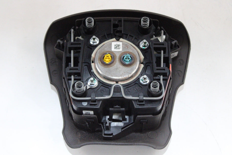 OEM GMC Driver Steering Wheel Airbag – Fits Sierra 1500 (2014–2018) and Yukon, Yukon XL (2014–2020) – Part #84057074 - GMC