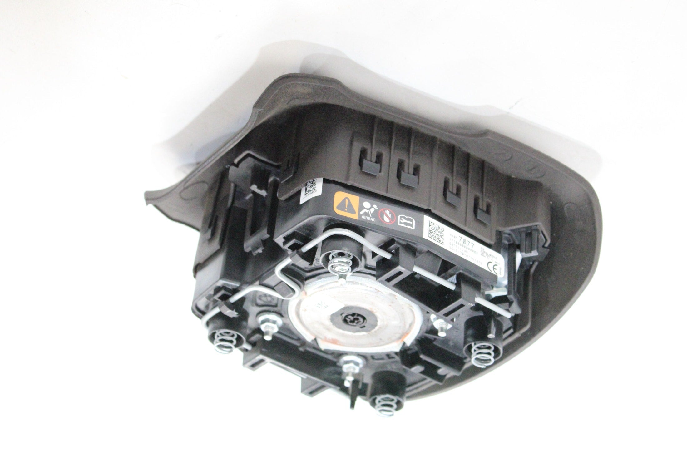 OEM GMC Driver Steering Wheel Airbag – Fits Sierra 2500 HD, Sierra 3500 HD (2015–2019) – Part #84057077 - GMC