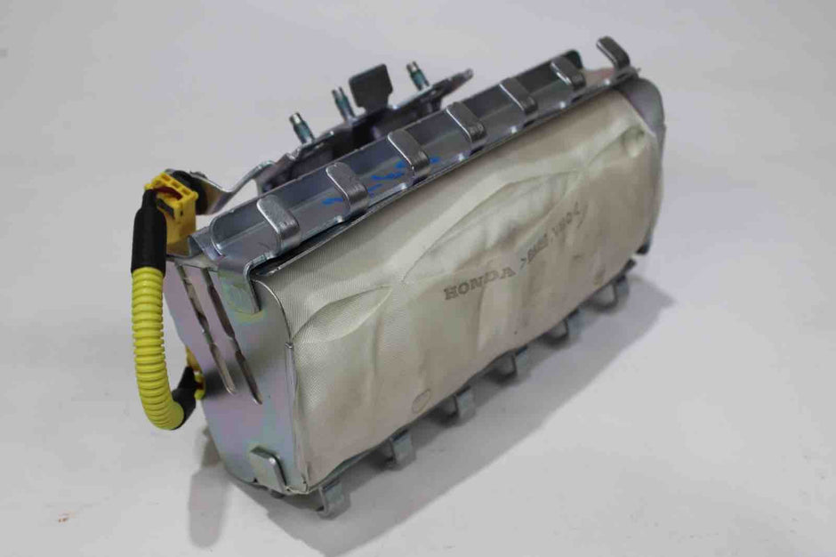 OEM Honda Odyssey Passenger Airbag (2014–2017) | Part 77820 - TK8 - A82ZA - Honda
